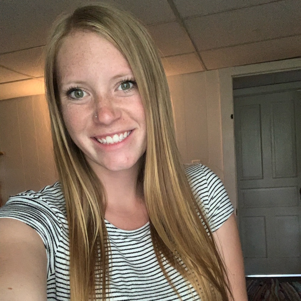 Meet your Posher, Ashley
